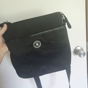 Tommy Hilfiger Crossbody Bag